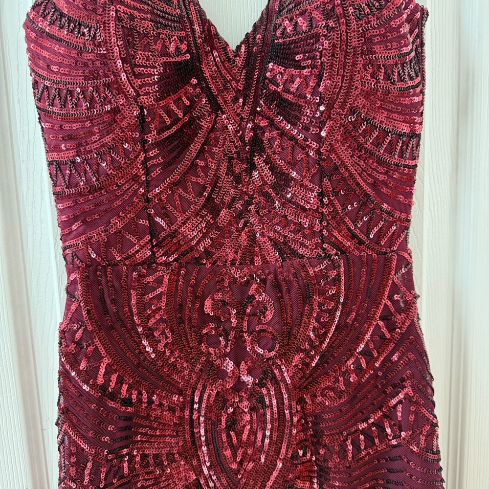 Windsor Burgundy Sequin Mini Dress - Picture 5 of 5